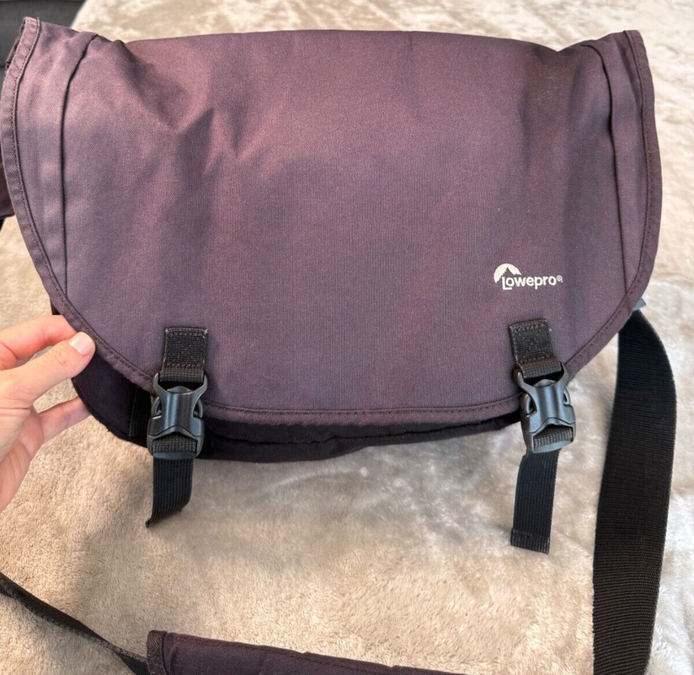 Lowepro Photography Camera Laptop Messenger Bag